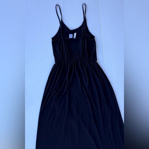 H&M Divided Black Maxi Dress Spaghetti Strap Elastic Waist Flowy Sz S GREAT - Picture 8 of 16